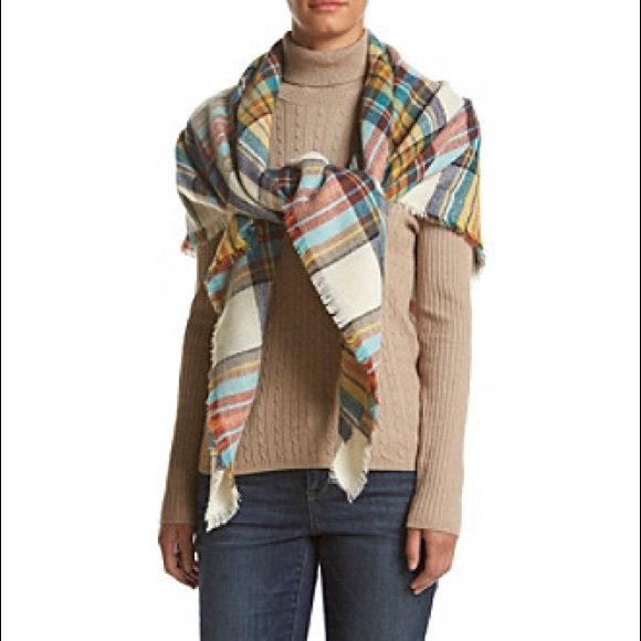 NWT Steve Madden Multicolor Plaid Blanket Scarf - Picture 2 of 8